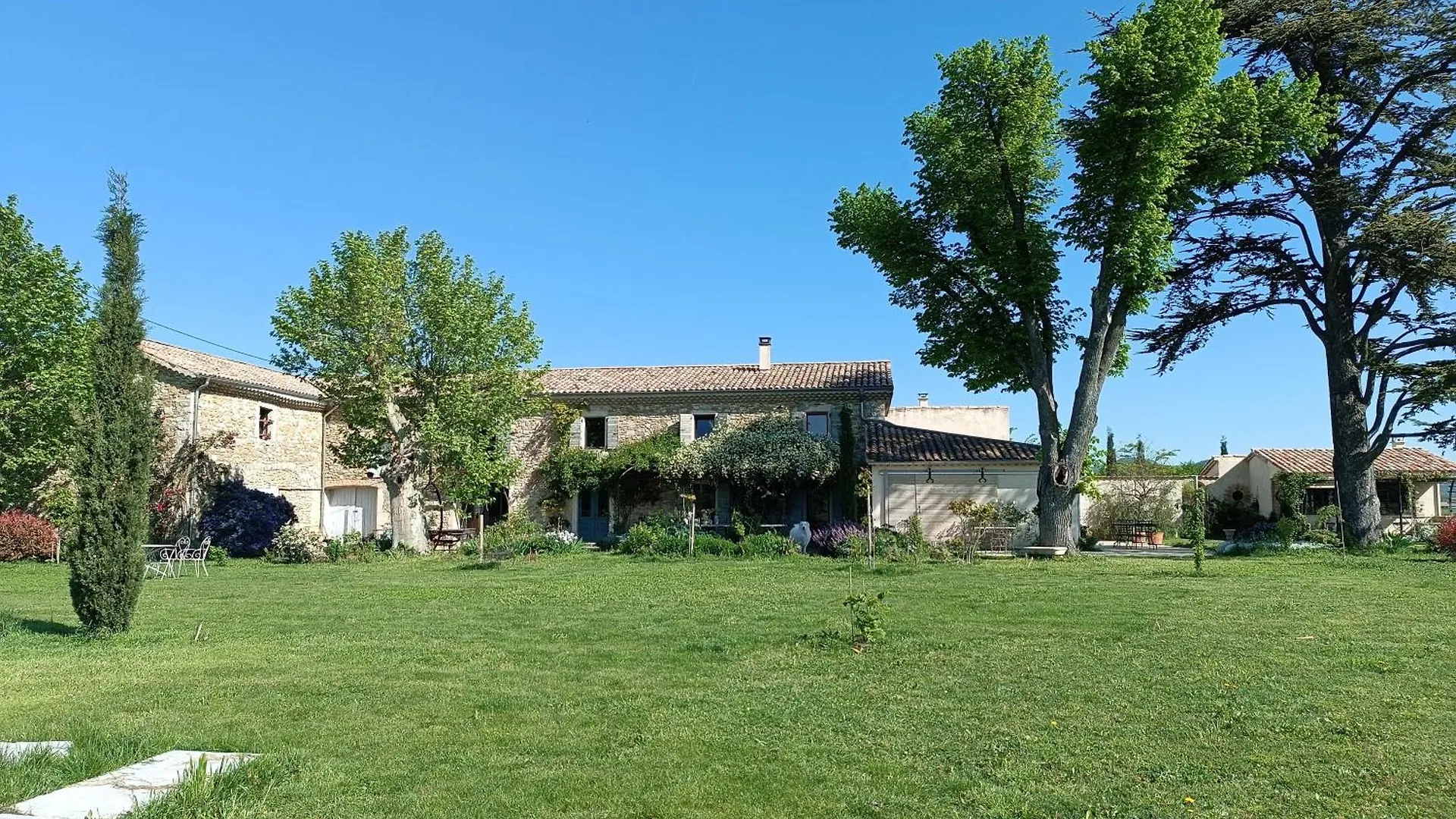 La Boheme La Belle Etoile Petit Dejeuner Compris Charols B&B